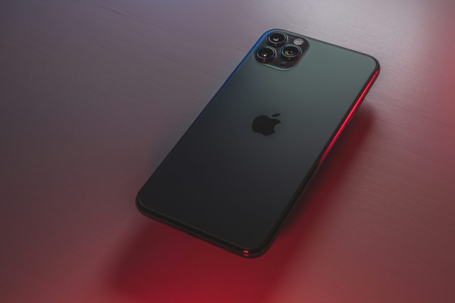 Sådan deaktiveres automatisk Nat-tilstand på iPhone