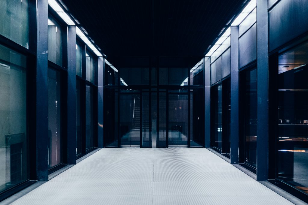 Hvad er DNS, og skal jeg bruge en anden DNS-server?