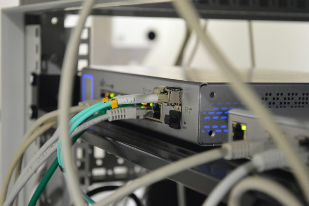 DD-WRT vs. Tomat vs. OpenWRT: Hvilken router-firmware er den bedste?