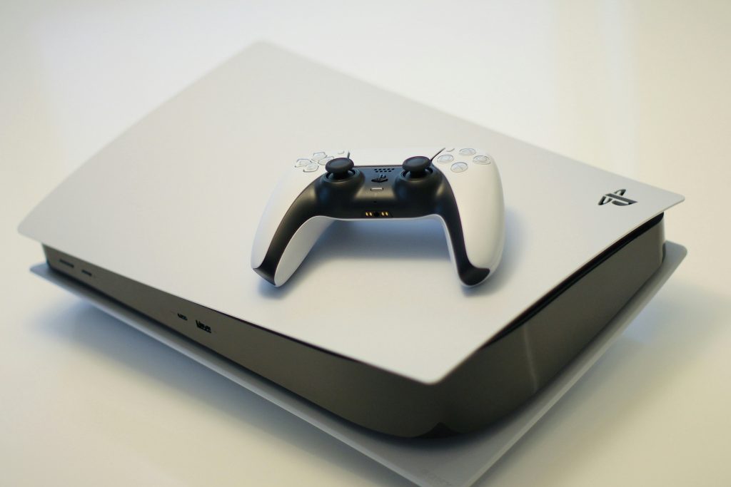Sådan synkroniserer du en PS5-kontroller